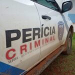 Automóveis batem de frente em cruzamento no bairro Floresta e motorista fica ferido em Cacoal