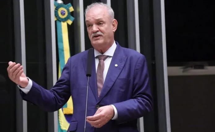 Comissão aprova diretrizes para ampliar acesso à psicoterapia para populações vulneráveis