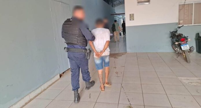 Homem é preso suspeito de tentar matar ex-companheira e sogra a facadas em RO